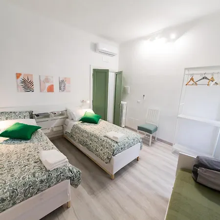 Arianna\'S Guest House Affittacamere
